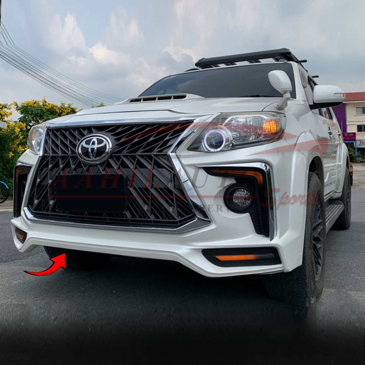 Toyota Fortuner Body Kit Lexus Style Model 2012-2014 - Image 5