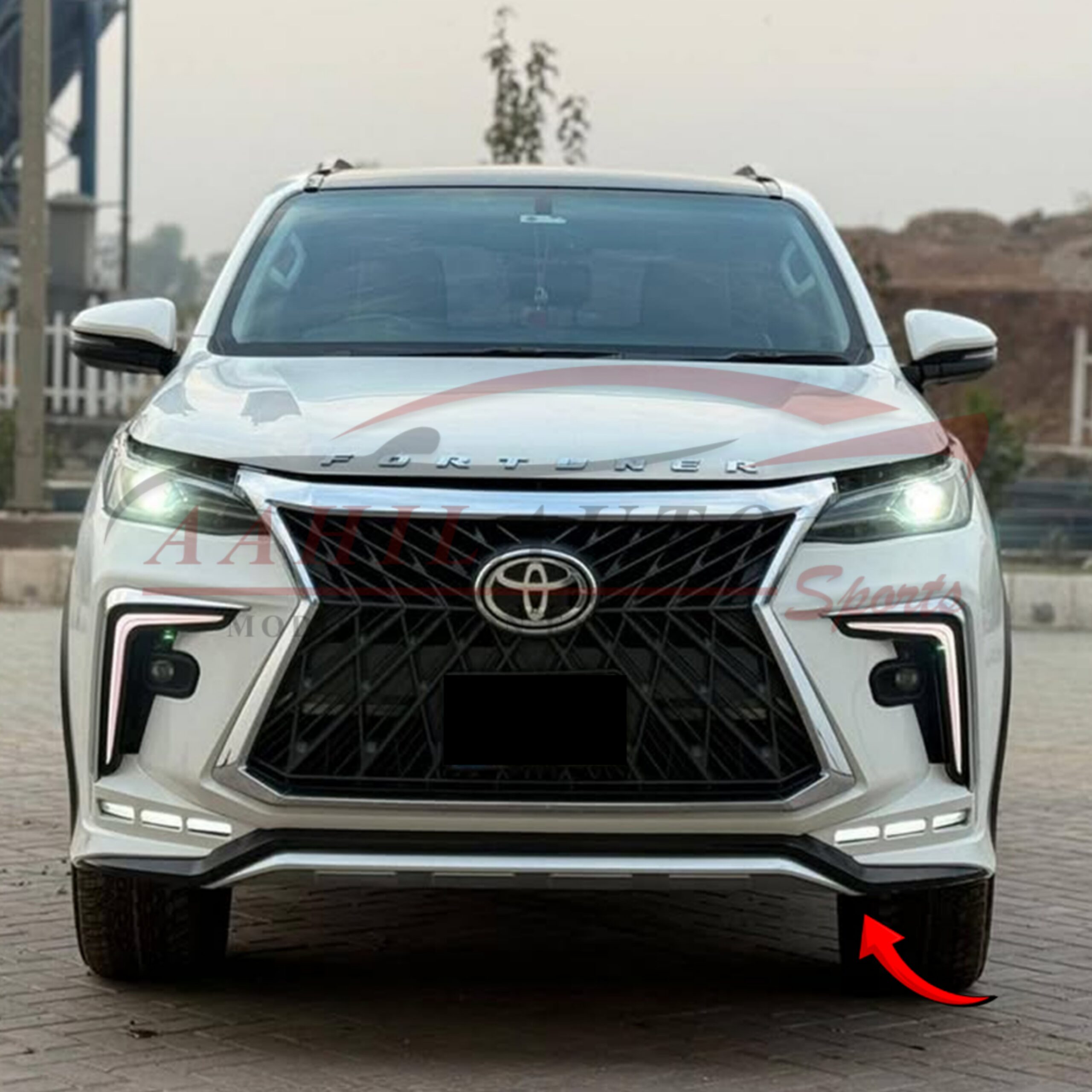 Toyota Fortuner Body Kit Lexus Style 2021-2024 - Image 3